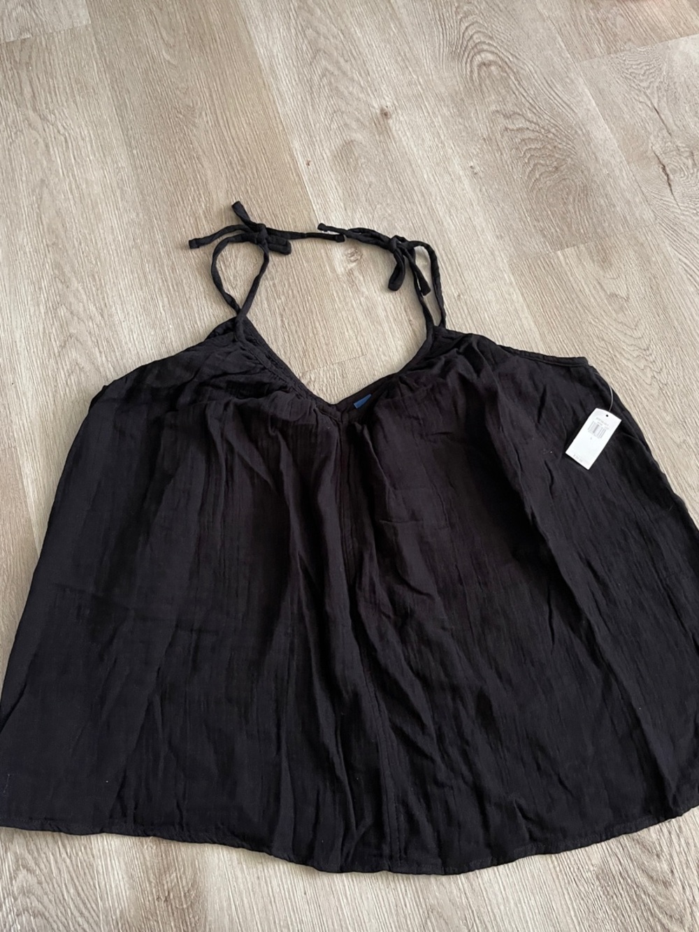 Old Navy Black Tie-Shoulder Flowing Camisole